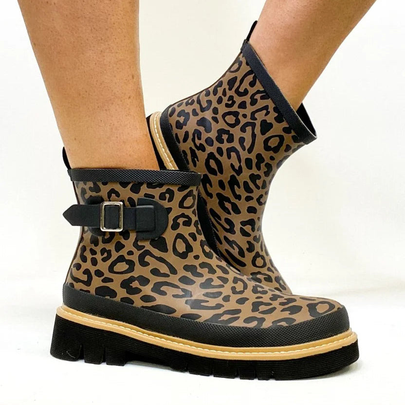 Corkys Leopard Drip Rain Booties