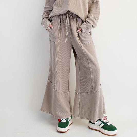 TEXTURED MINEREAL WASHED BELLBOTTOM PANTS