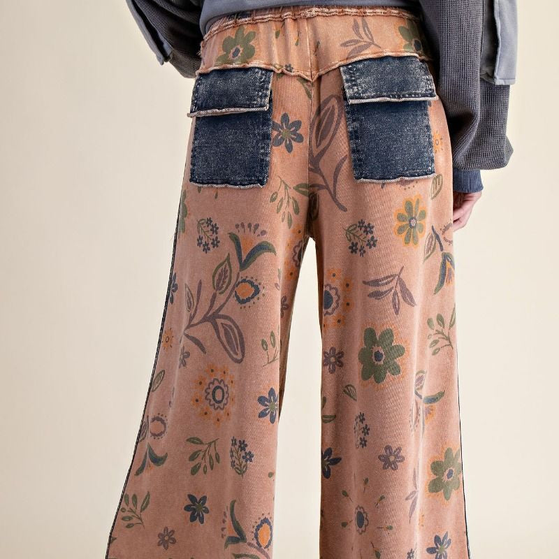 FLORAL PRINTED MINERAL WASHED PANTS