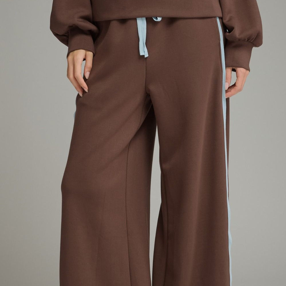 Brown Set With Contrast Piping Top and Pant