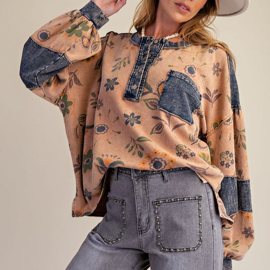 FLORAL PRINT WASHED TERRY HENLEY TOP