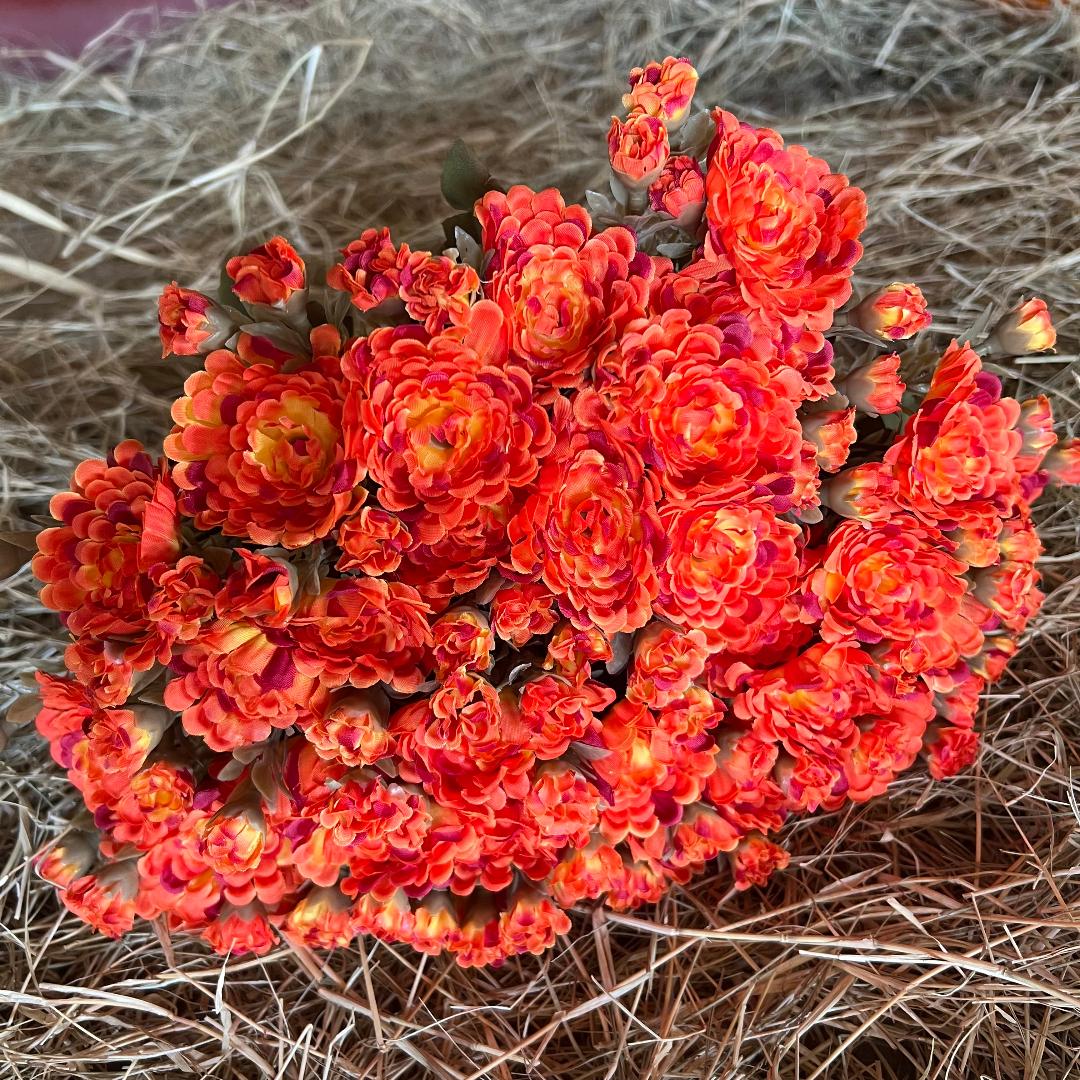 Gorgeous Authentic Looking Faux Gold Mum Bush