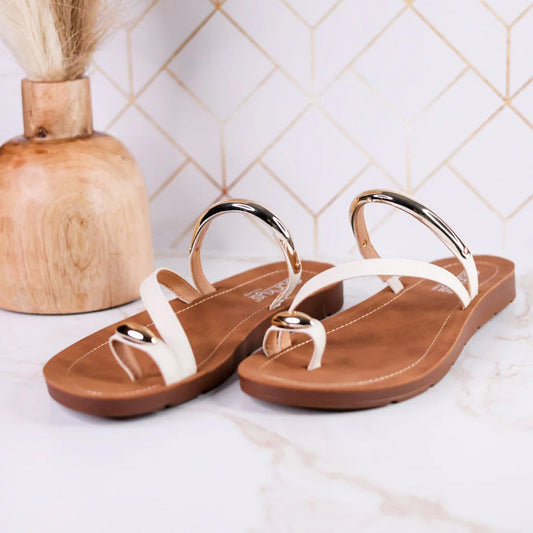 Corkys Hit The Strip - White