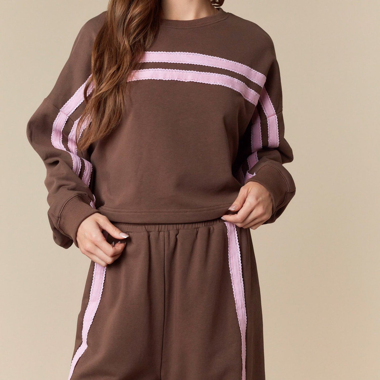Lace Trim Detail Cropped Sweatshirt And Pant Set