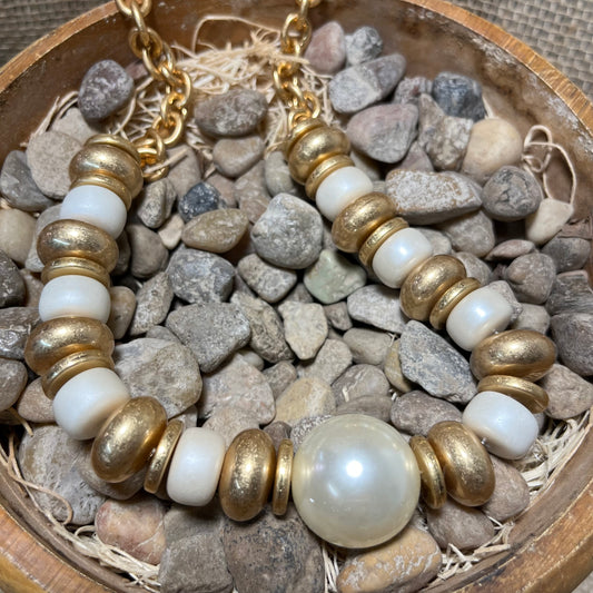 Gold Link Necklace with Pearl and Gold Disk