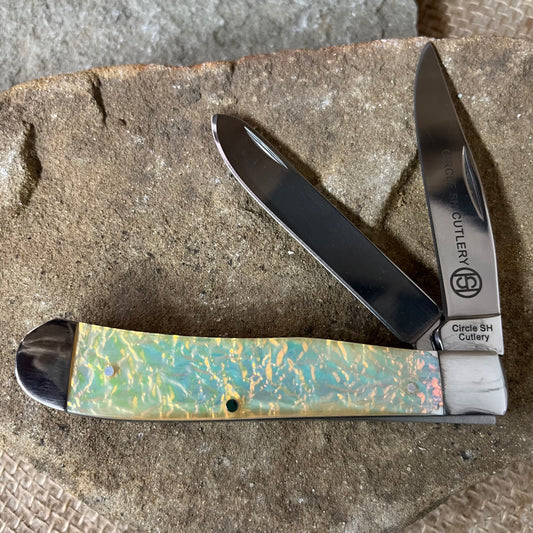 Circle SH Cutlery Trapper Color Morph Knife