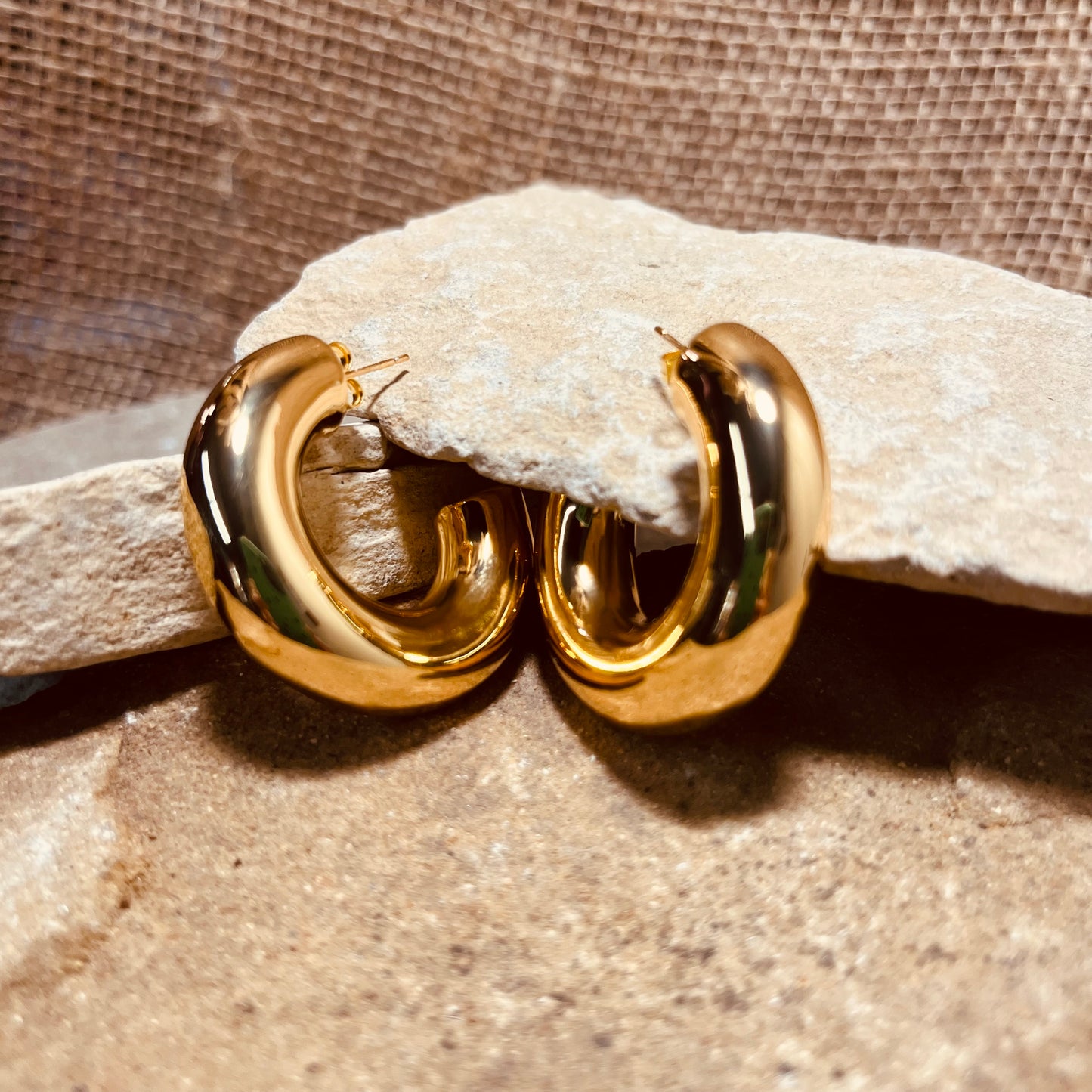 Mae Hoop Earrings