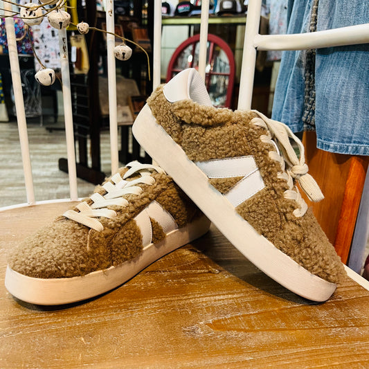Corkys No Chaser Sneakers Camel Shearling
