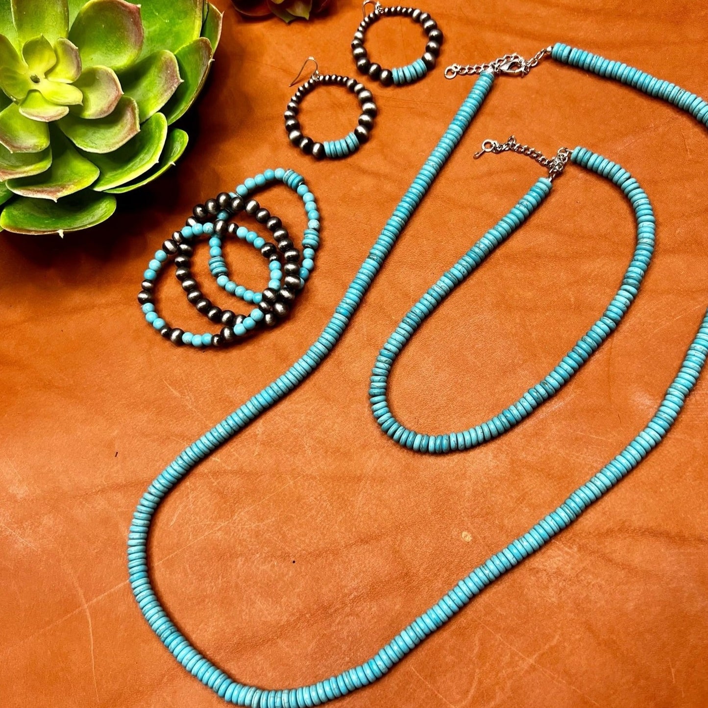 Fort Worth Short Necklace