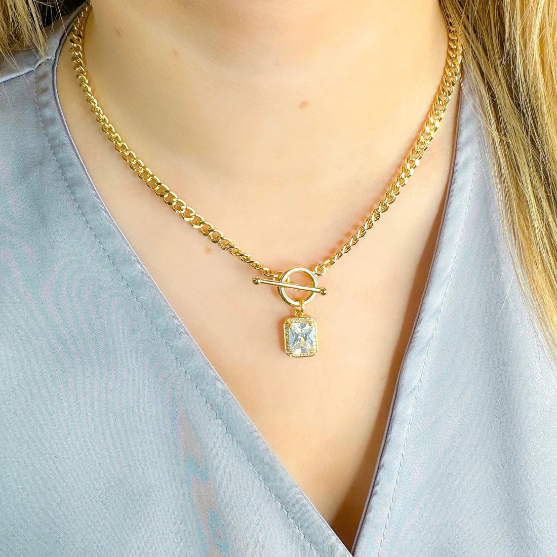 Glam Toggle Necklace
