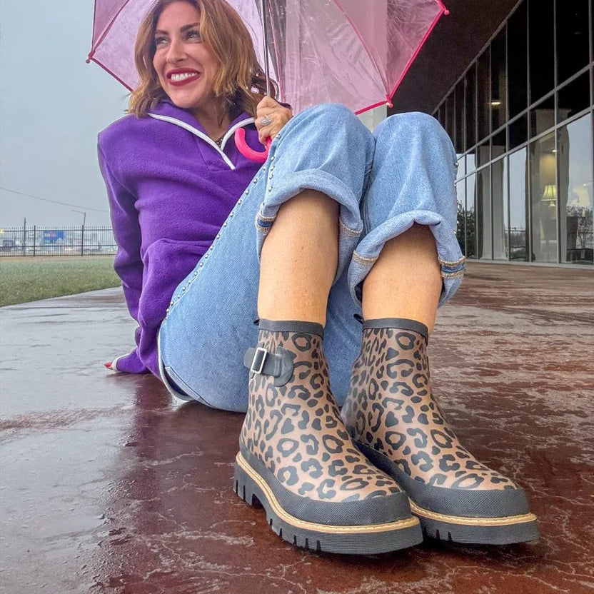 Corkys Leopard Drip Rain Booties
