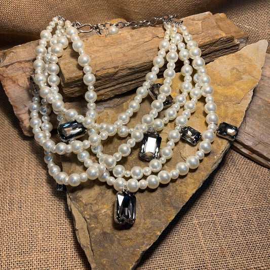 5 Strand Pearl & Taupe Pendant Choker Necklace