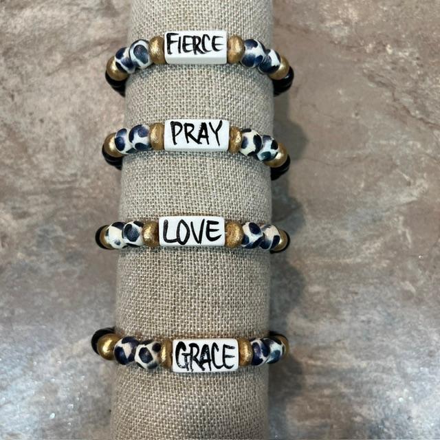 Affirmation Word Beaded Bracelets Inspirational - Black and White