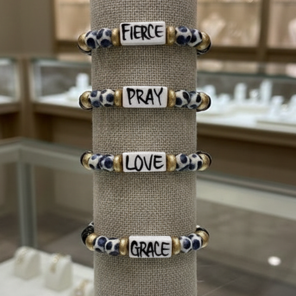Affirmation Word Beaded Bracelets Inspirational - Black and White
