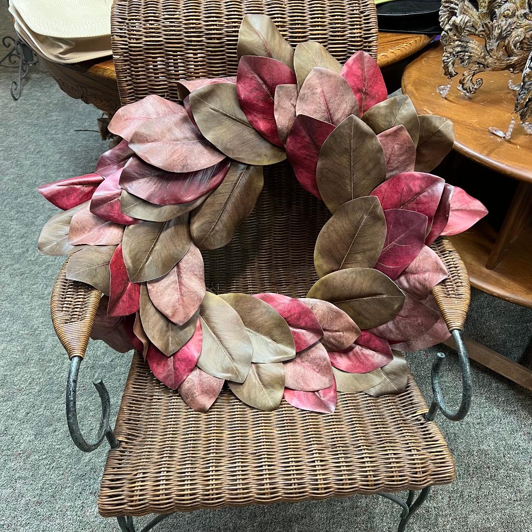 Magnolia Leaf Wreath 26"