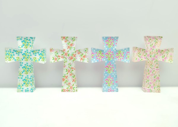 4x.8x6" Cutout Acrylic Table Cross, Floral, 4 assorted