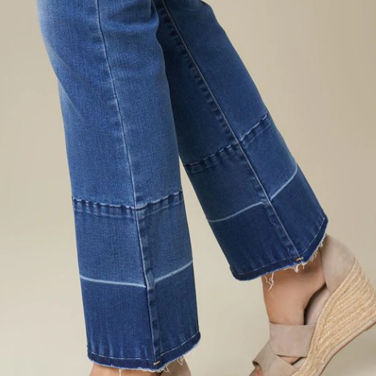OMG Wide Leg Jeans - Medium Denim