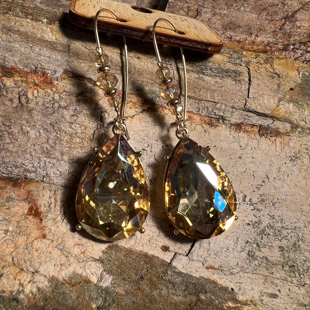 Teardrop Dangles in Gorgeous Champagne & Gold
