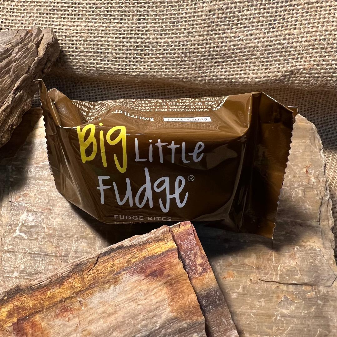 The Great Divide Big Little Chocolate and Peanut Butter Fudge Bites   1.6oz ea
