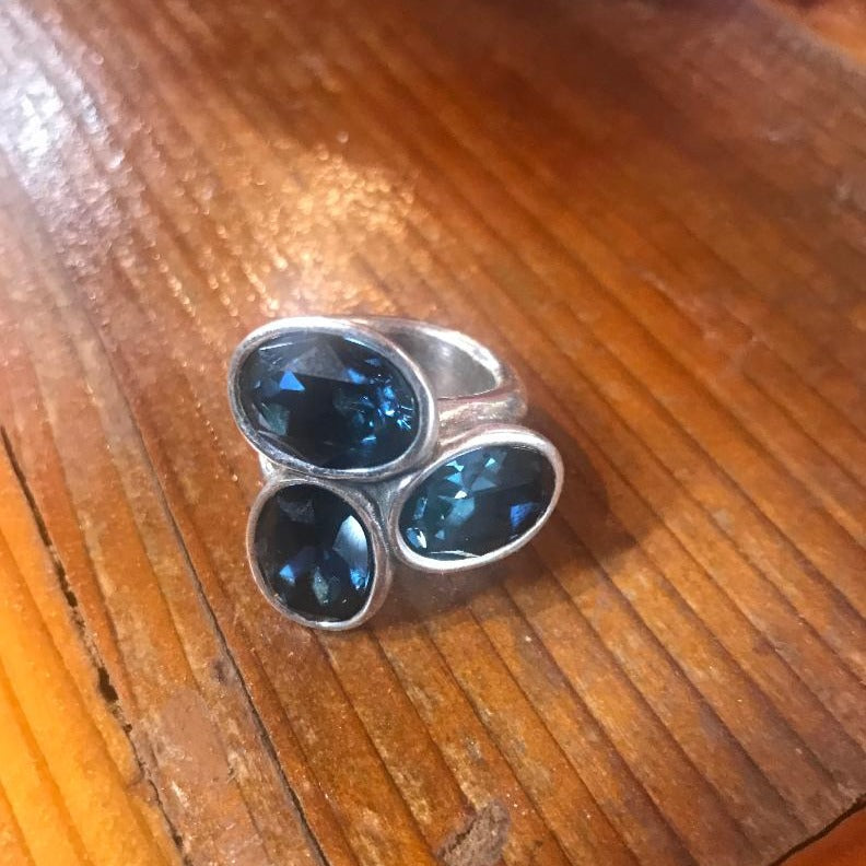 Treasure Indian Saphire and Montana Blue Swarovski Crystals Ring