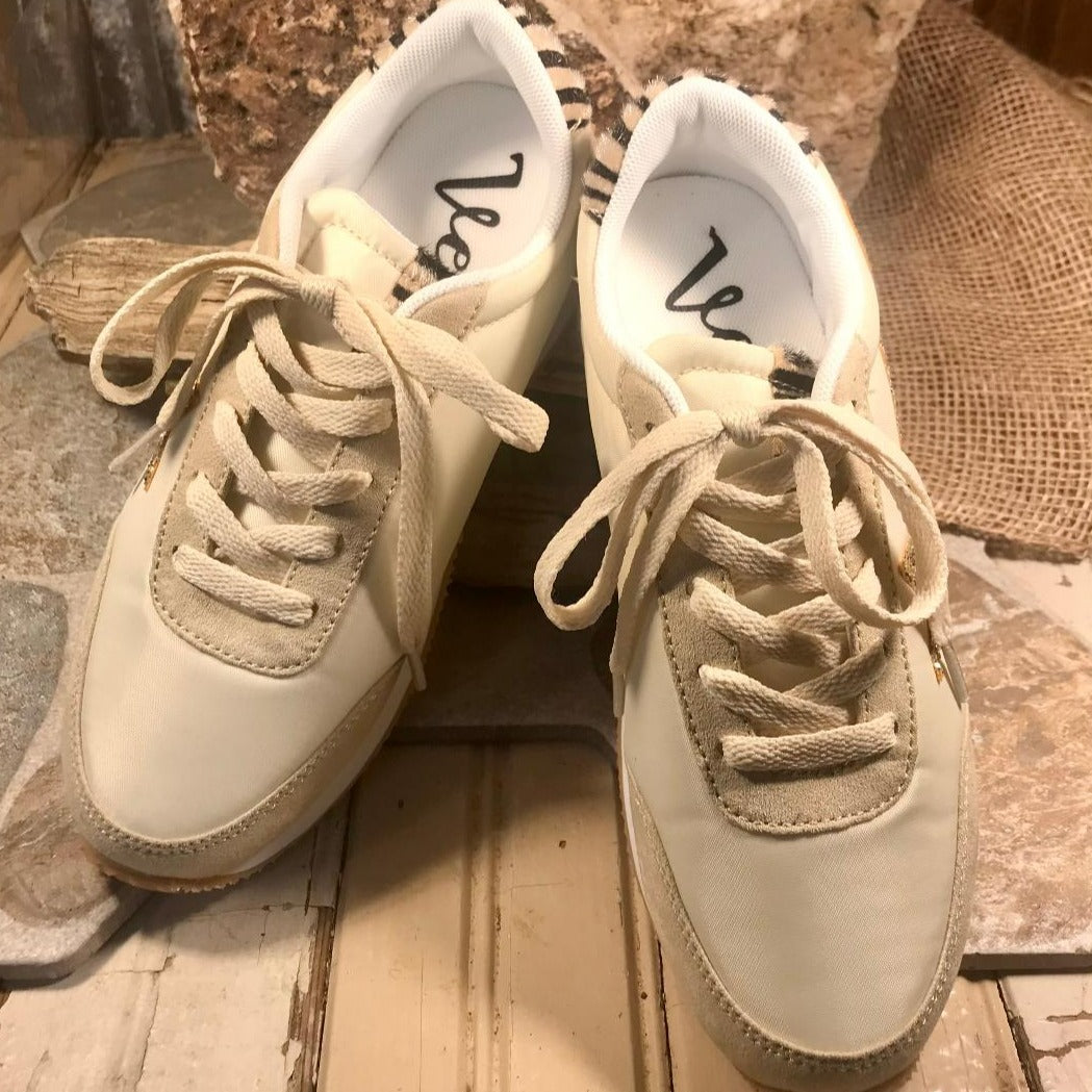 Vintage Retro Cream Sneaker